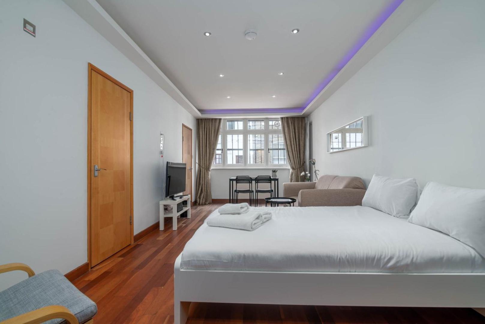 Guestready - Central Converted Mews In Bayswater Lägenhet London Exteriör bild